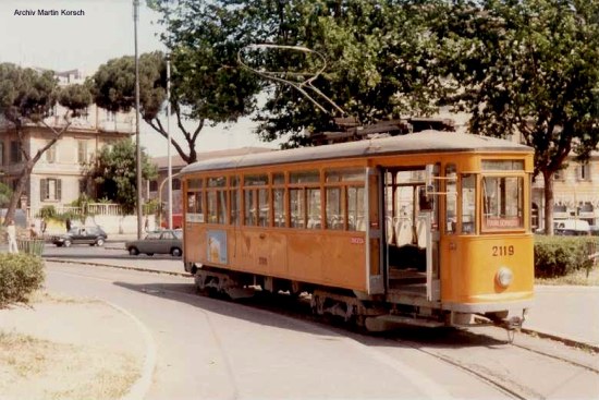 MRS 2119 1983 an der Porta Maggiore (Linie 13),
Foto:  Martin Korsch