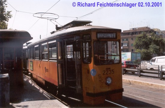 MRS 2235 Viale P. Togliatti Linie 14 (02.10.2001),
Foto:  Richard Feichtenschlager