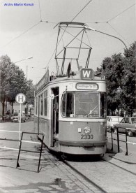 Triebwagen M3.64, Nr. 2330 steht an der Theresienwiese Linie W, Foto: Archiv Martin Korsch