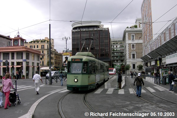 Stanga 7081, Linie 2, Piazzale Flaminio, 05.10.2003.;  Richard Feichtenschlager